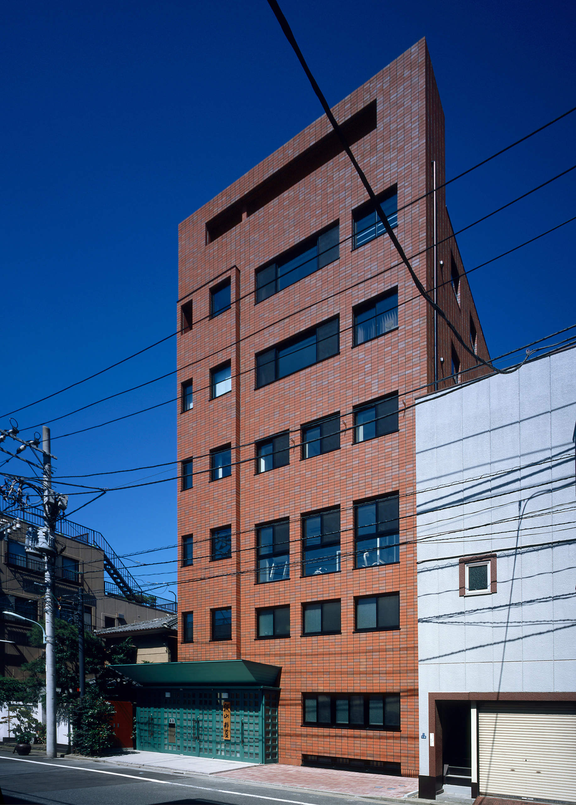 錣山部屋