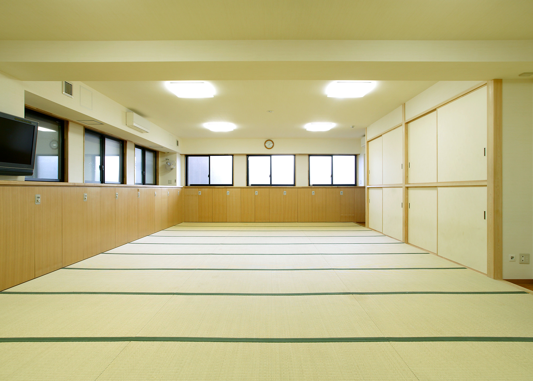 錣山部屋