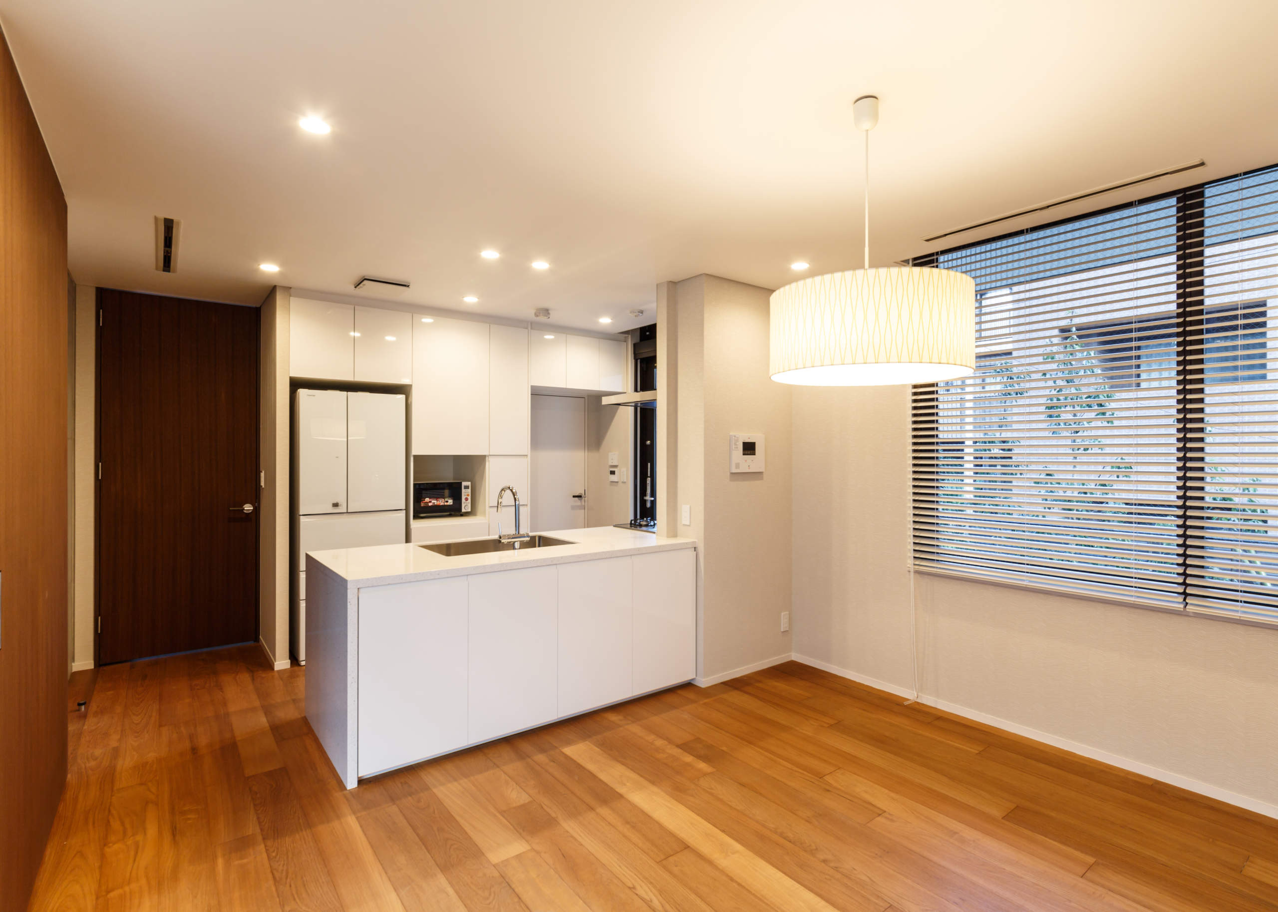 Ｓ　ＲＥＳＩＤＥＮＣＥ